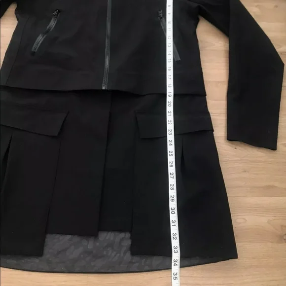 Lululemon Rain or Shine Convertible Long Short Jacket Rare EUC - Picture 12 of 12